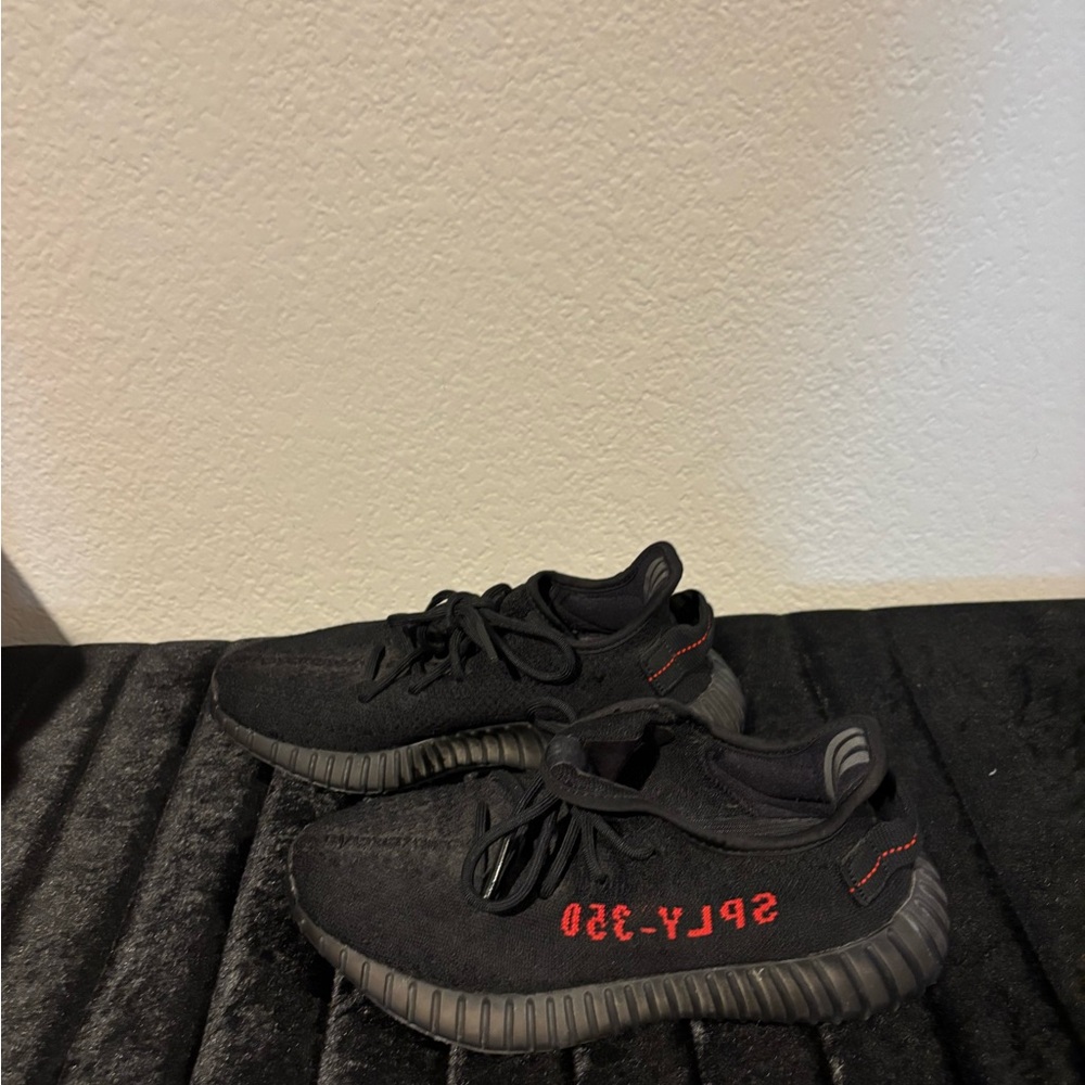 Adidas - Picture 2 of 3